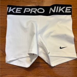 Brand new Nike Pro shorts